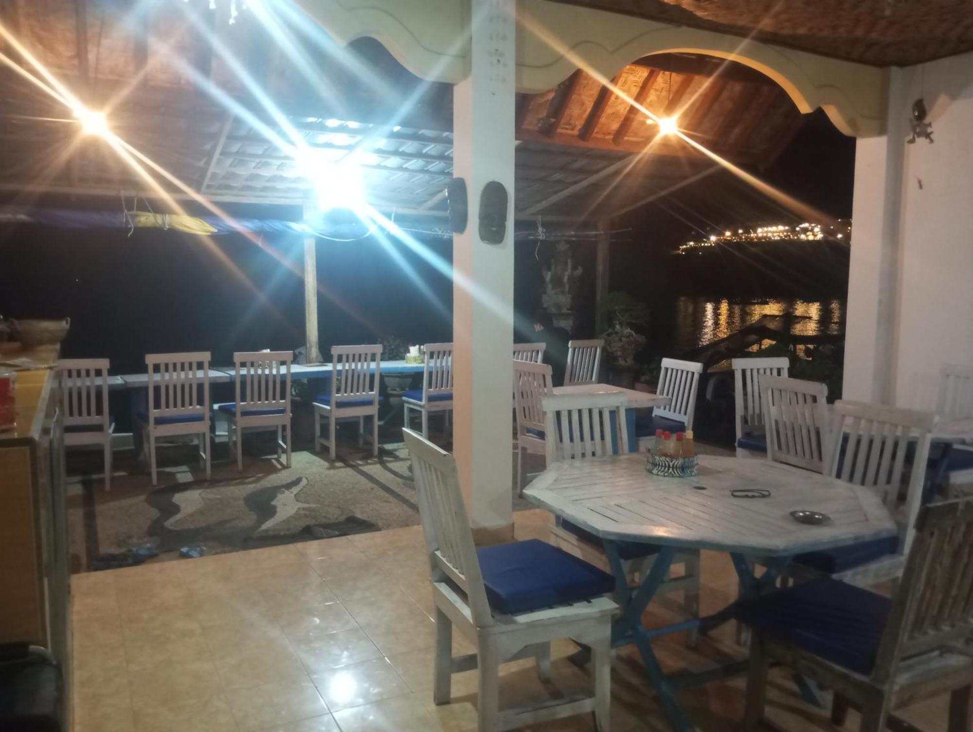 אמד Sunrise Cafe Bungalows מראה חיצוני תמונה
