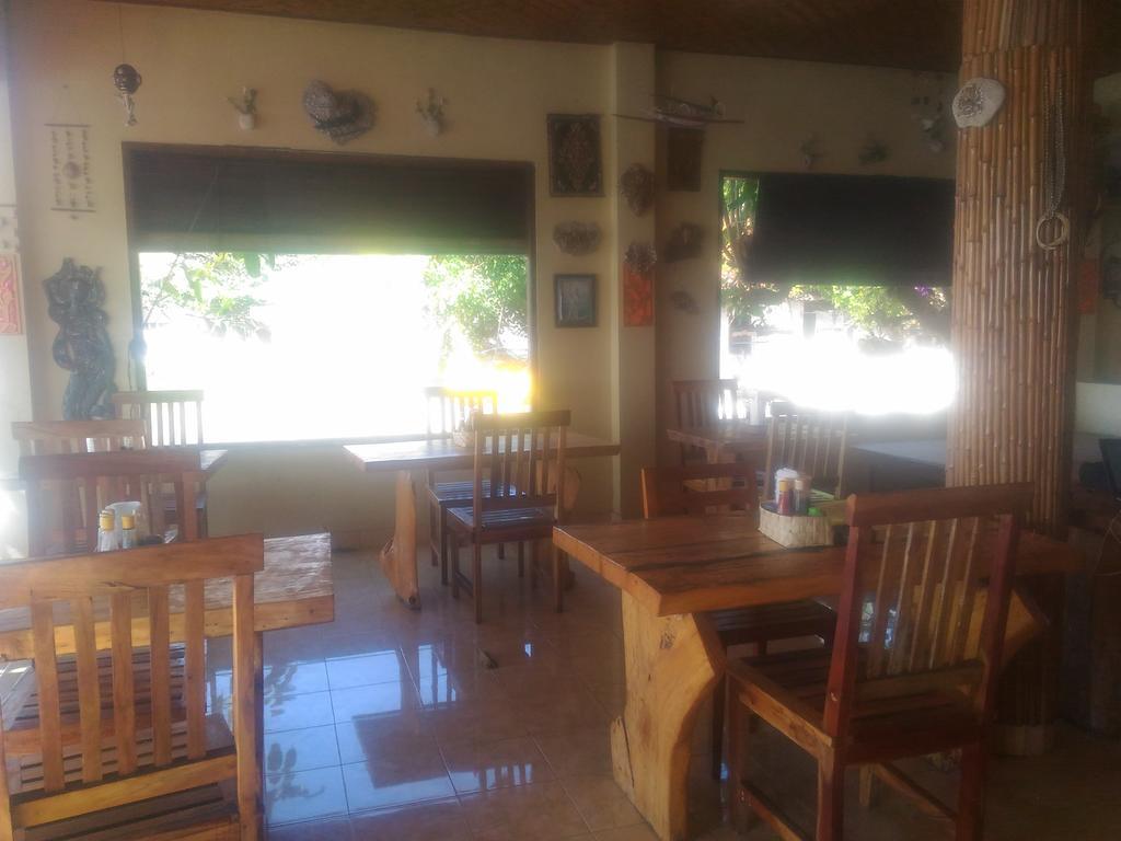 אמד Sunrise Cafe Bungalows מראה חיצוני תמונה