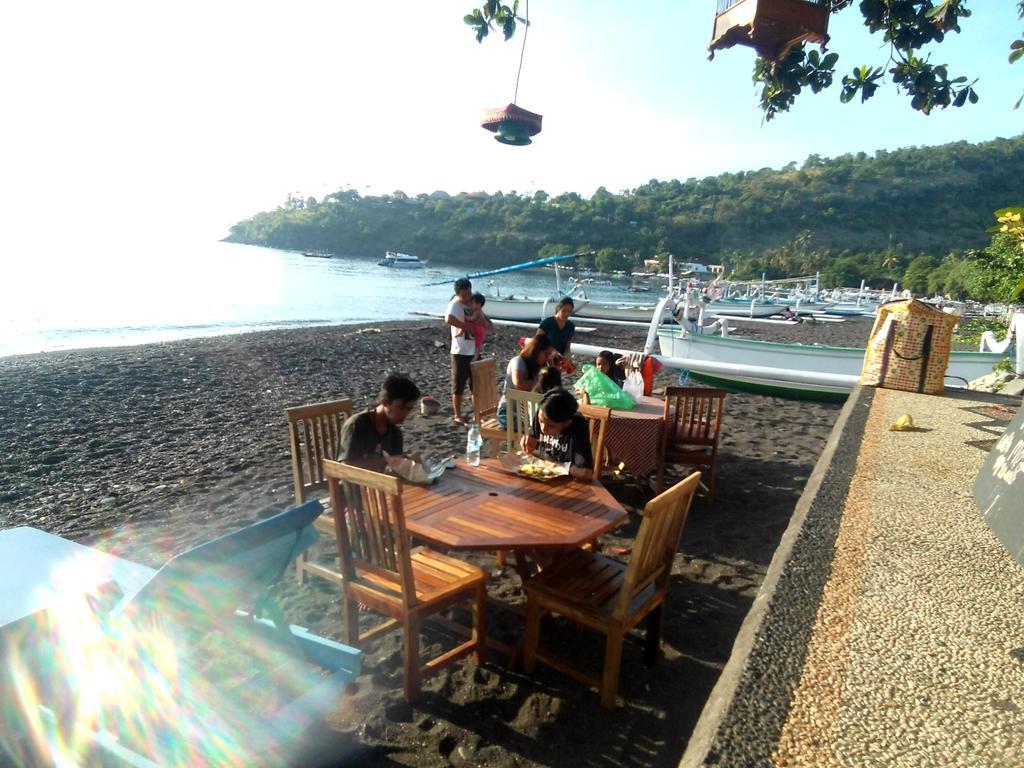 אמד Sunrise Cafe Bungalows מראה חיצוני תמונה